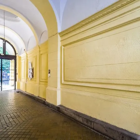 Apartment Rakoczi61 With Sauna