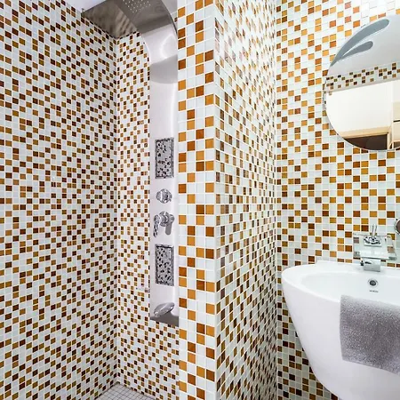 Rakoczi61 With Sauna Apartment Budapest