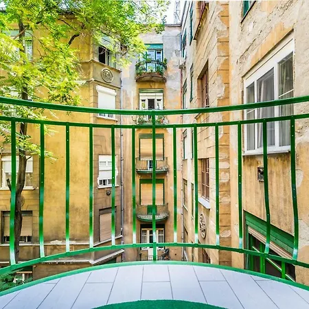 Apartament Rakoczi61 With Sauna