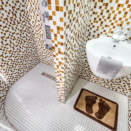 Rakoczi61 With Sauna *