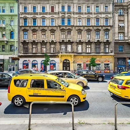 Apartman Rakoczi61 With Sauna Budapest